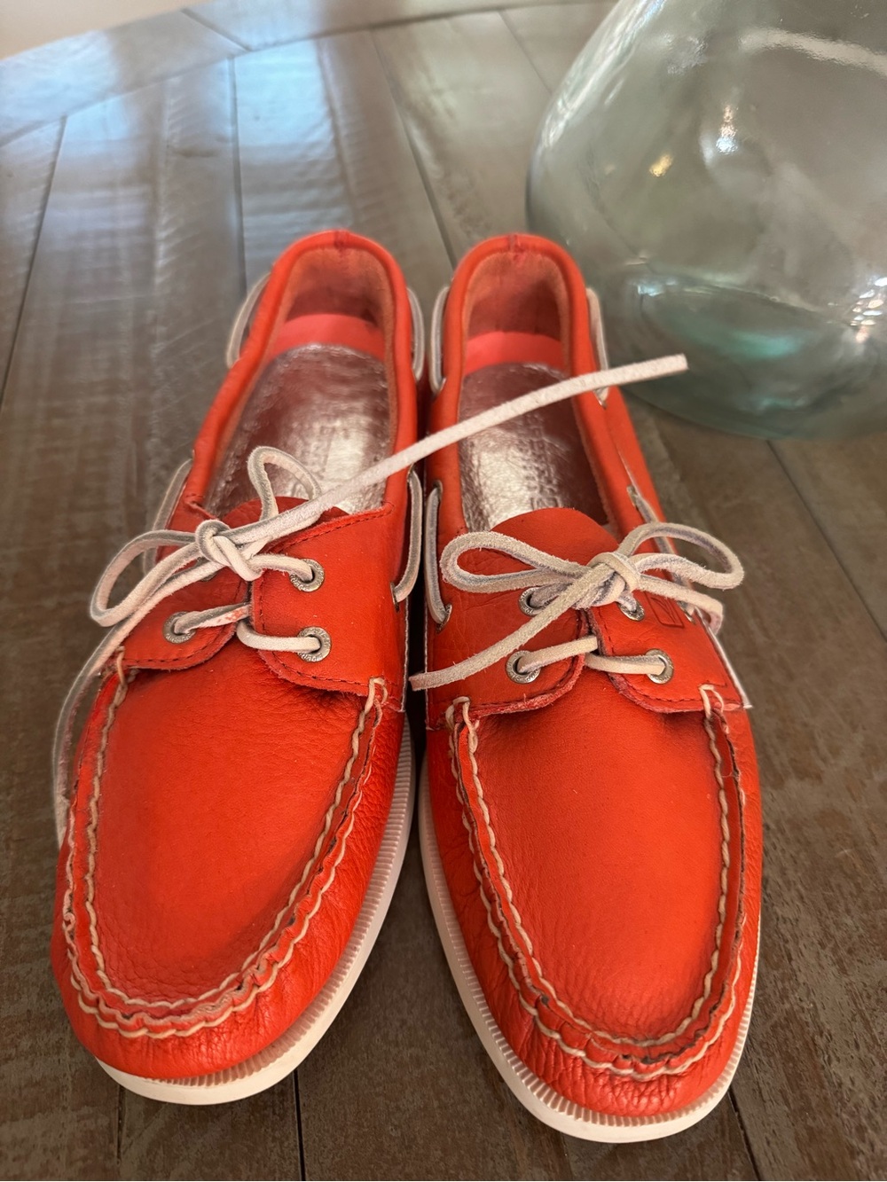 NWOT, Sperry boat shoes in a gorgeous coral . 9-1/2.